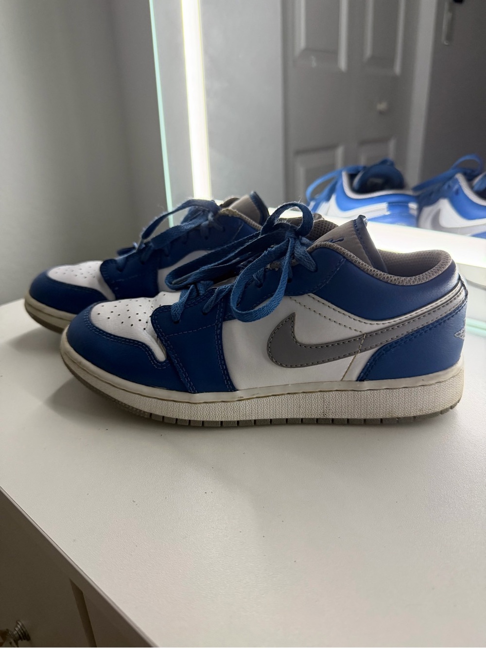 Jordan 1 “True blue”
